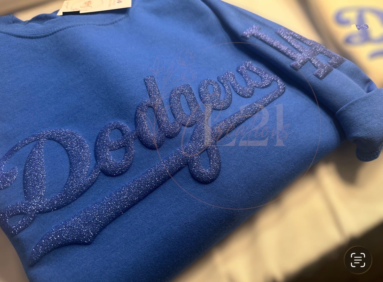 Dodgers Glitter Puff